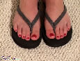 Skyy's Free Foot-Modeling Picture Image