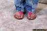 Shari's Free Foot-Modeling Picture Image